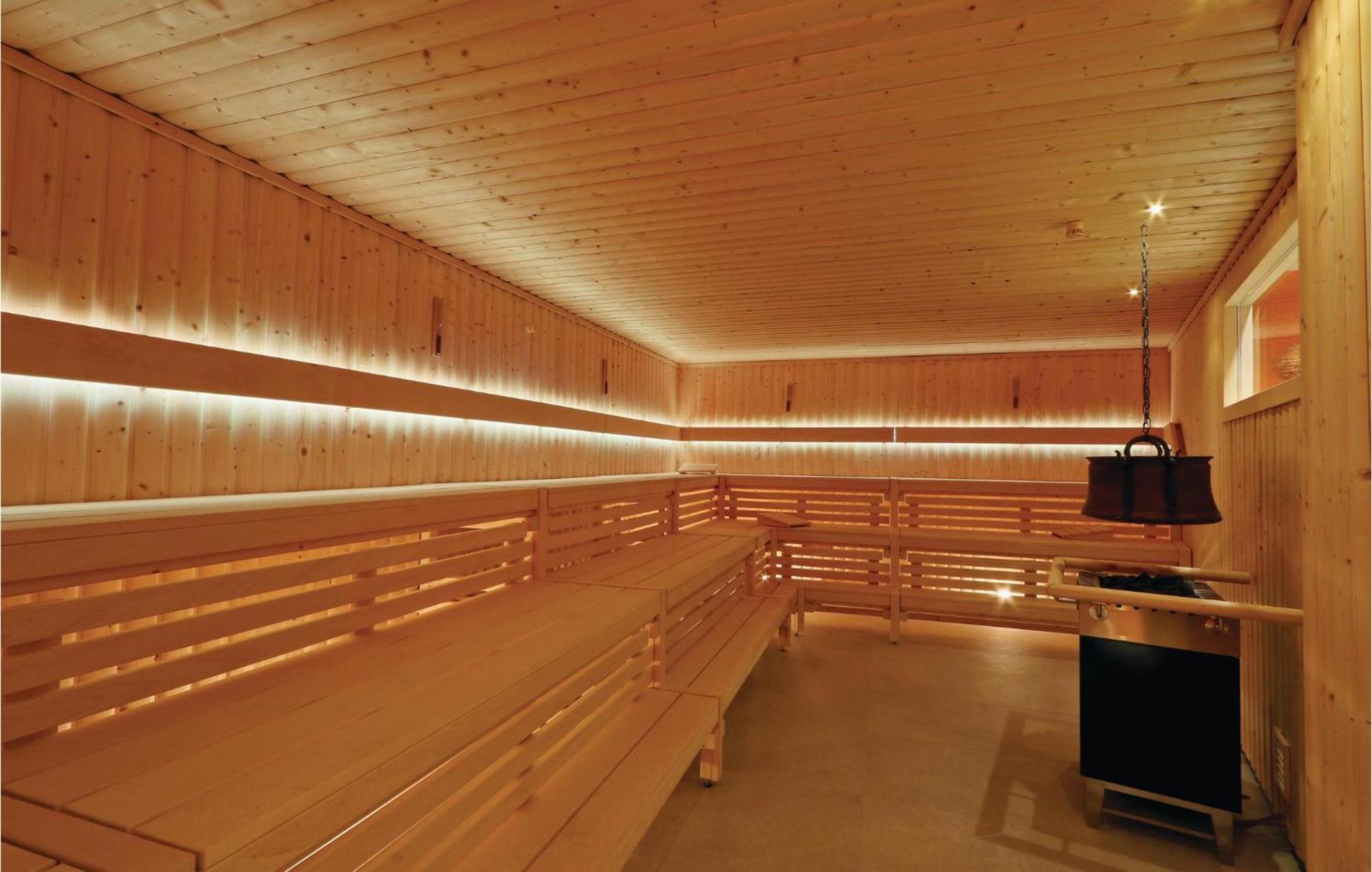 Lovely Apartment In Luebeck Travemuende With Sauna Exterior photo